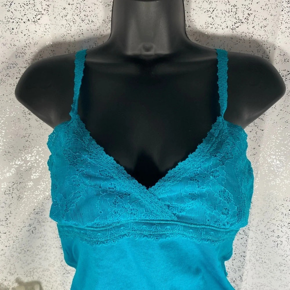 Rue21 Teal Tank Top with Lace Accent - Picture 4 of 7